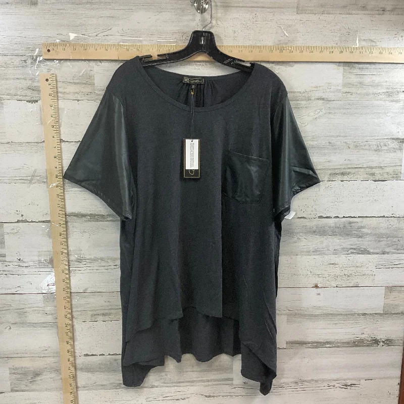 Black Top Short Sleeve Diane Gilman, Size 3x