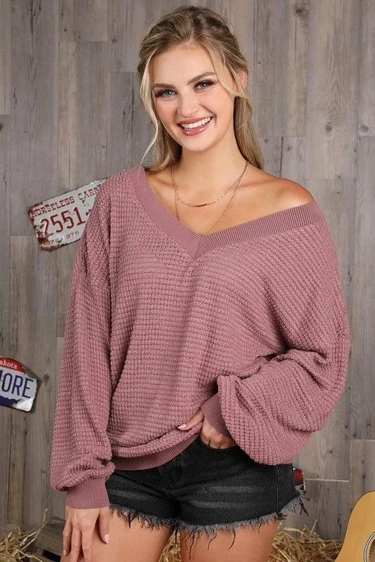 V NECK LONG SLEEVE WAFFLE KNIT TOP